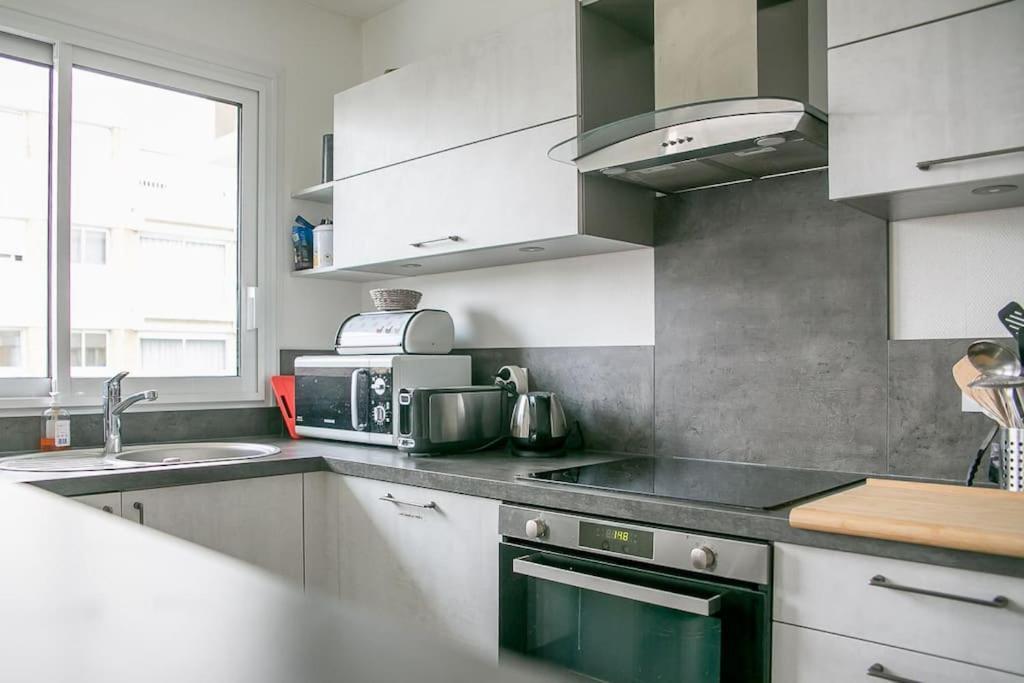 Appt Agreable Avec Balcon Au Sud-Ouest De Caen Apartment Екстериор снимка