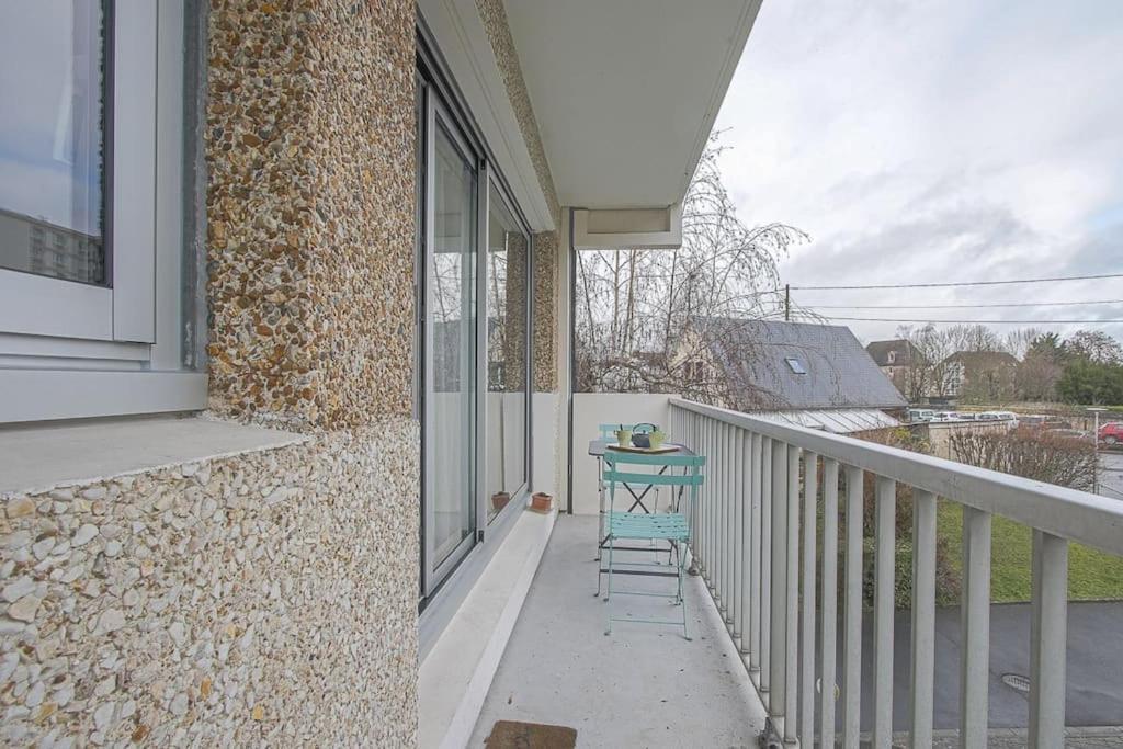 Appt Agreable Avec Balcon Au Sud-Ouest De Caen Apartment Екстериор снимка